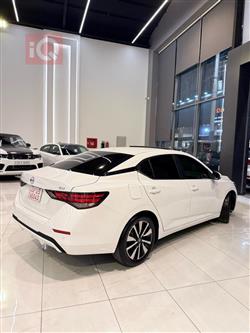 نیسان سێنترا